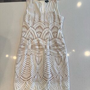 Bardot White and Tan Sheath Mini Dress Sleeveless Scoop Neck Cocktail